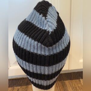 Purakan wool knit beanie blue black stripes